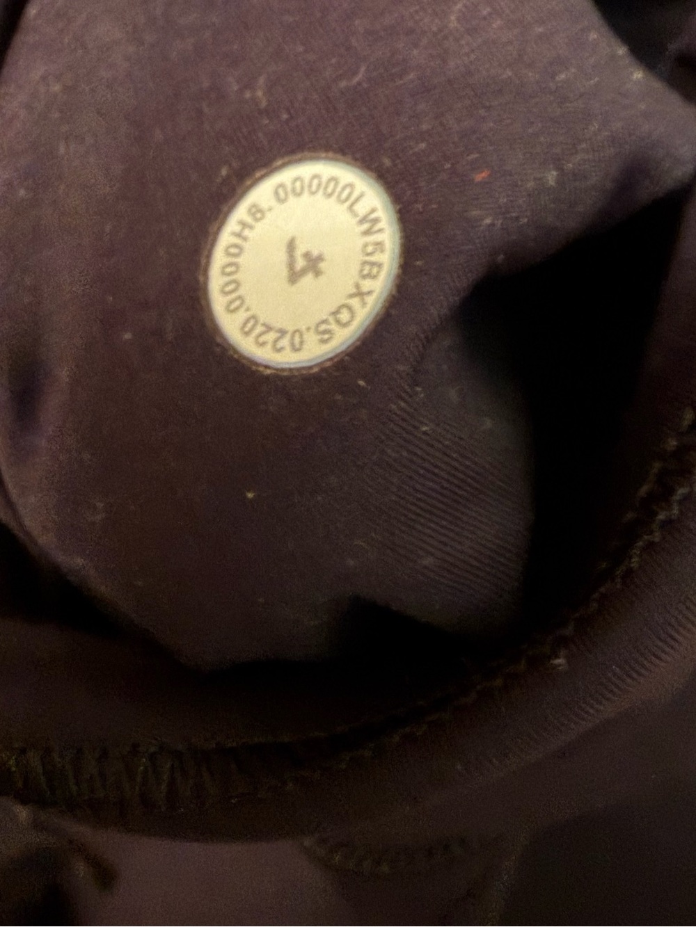 Lululemon tights size 4 - Picture 3 of 3